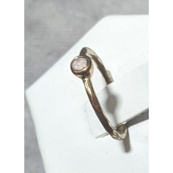 Minimalist Gold Tone Textured Ring With Tiny Pastel Pink Stone Size 4 - Picture 4 of 12